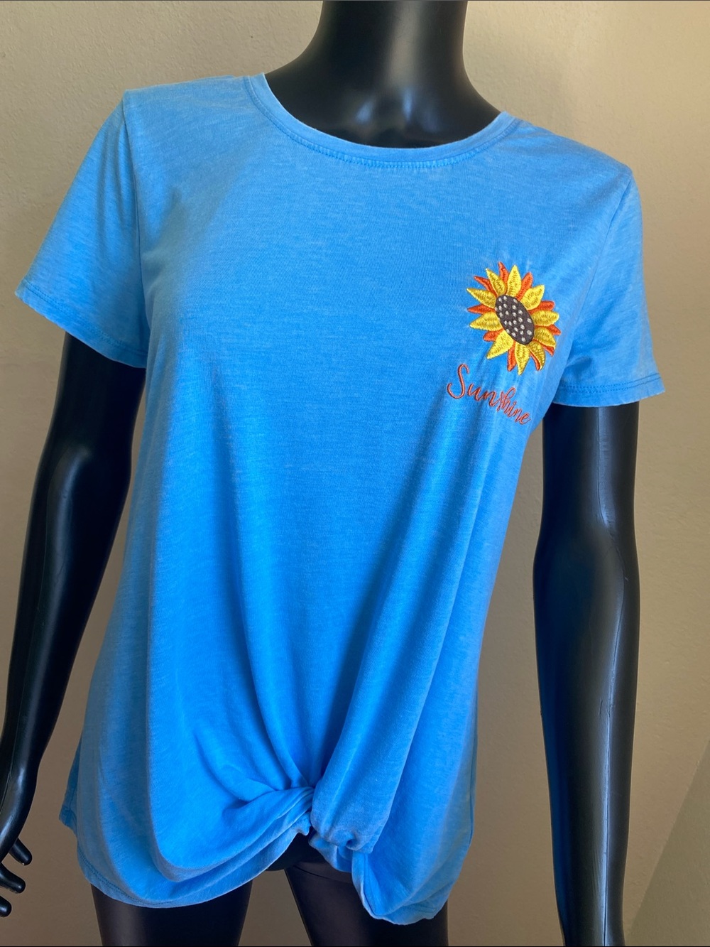 joei & i Light Blue Soul Full of Sunshine Crewneck Knot Tied Twist Tee